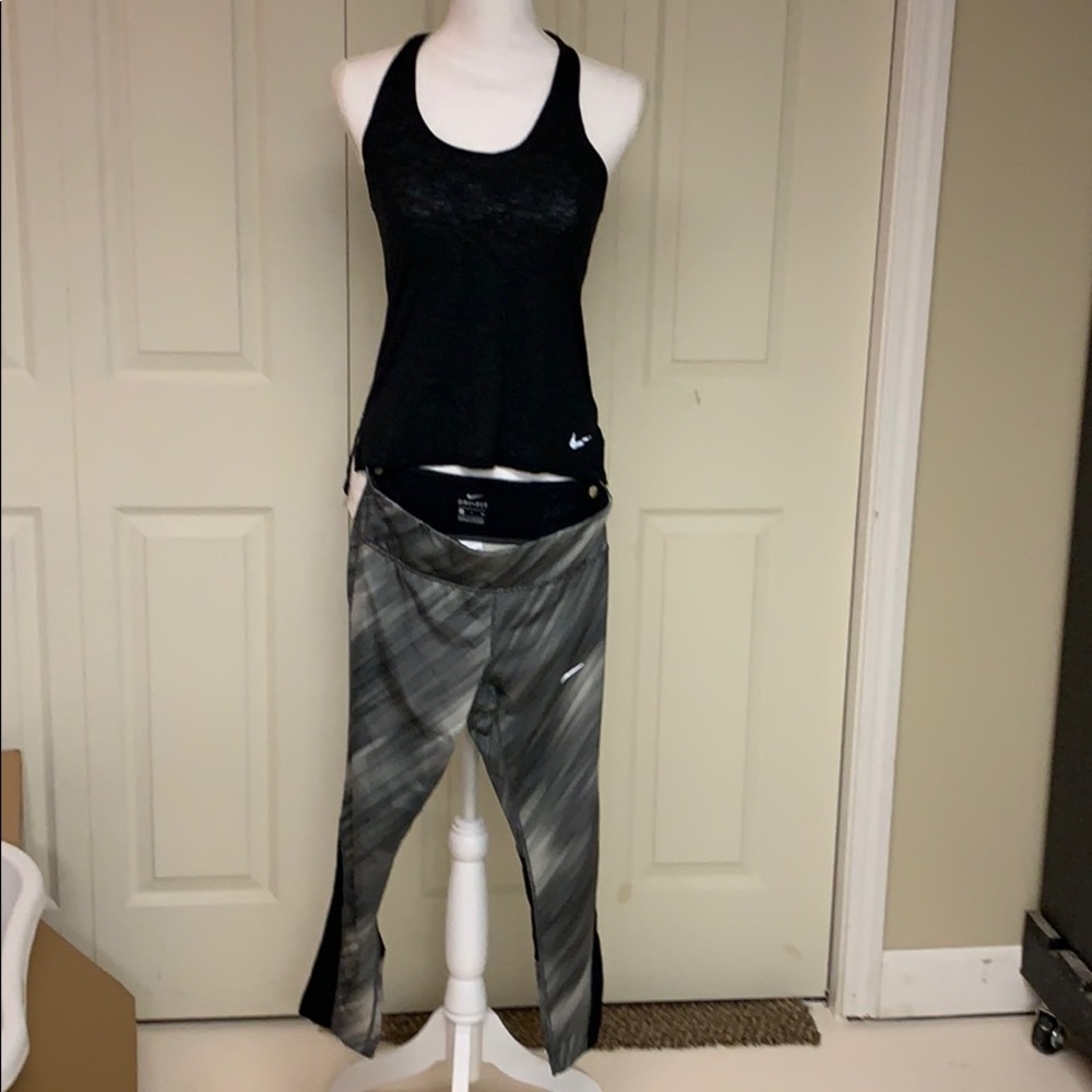 Nike Dri-fit womens small tank and capris